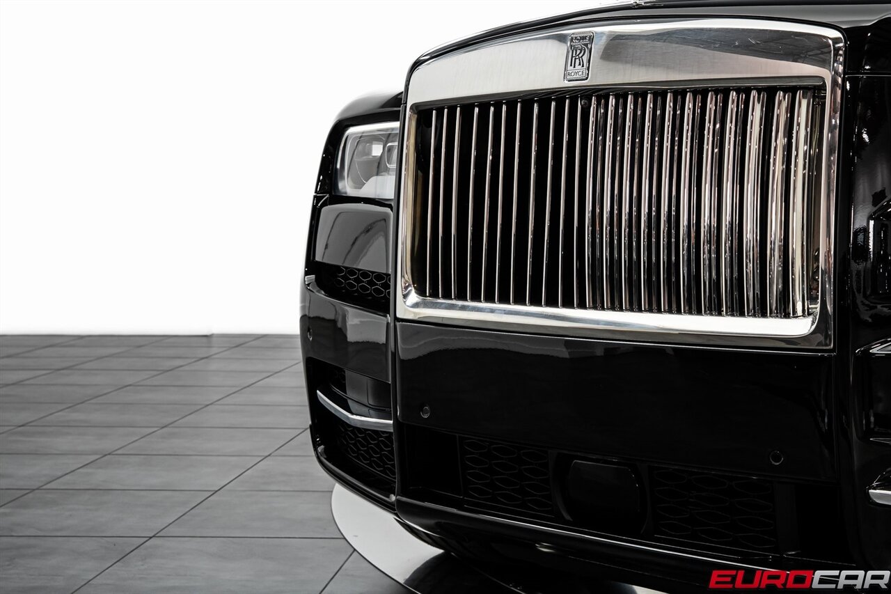 2020 Rolls-Royce Cullinan *STARLIGHT HEADLINER * REAR THEATER CONFIGURATION*   - Photo 11 - Costa Mesa, CA 92626