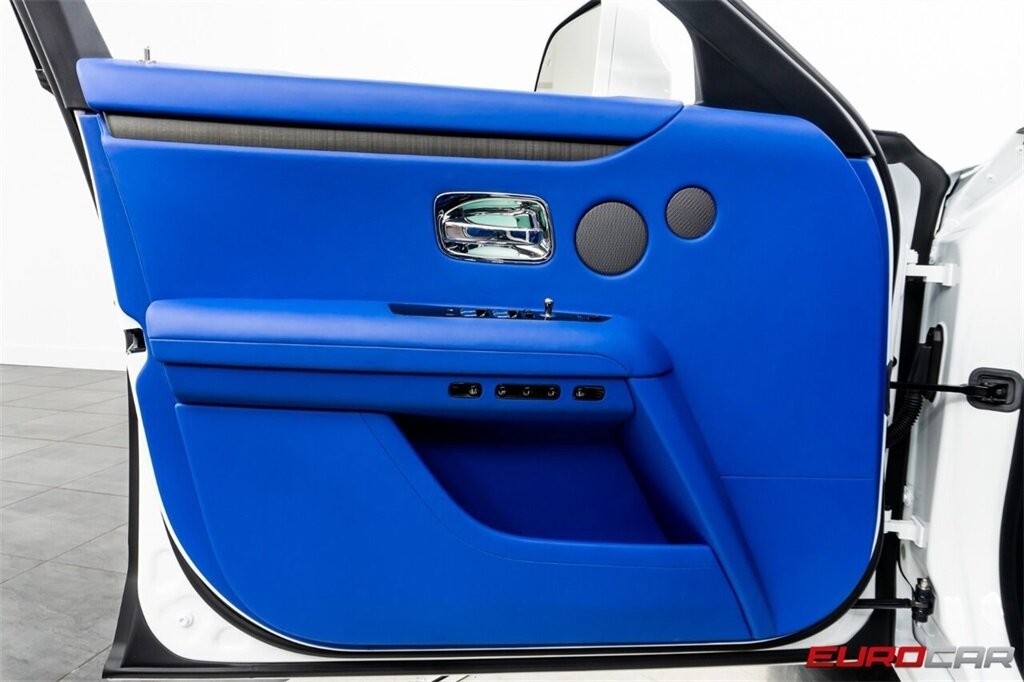 2024 Rolls-Royce Ghost  *BLACK BADGE WHEELS * STARLIGHT HEADLINER * BESPOKE INTERIOR* - Photo 24 - Costa Mesa, CA 92626