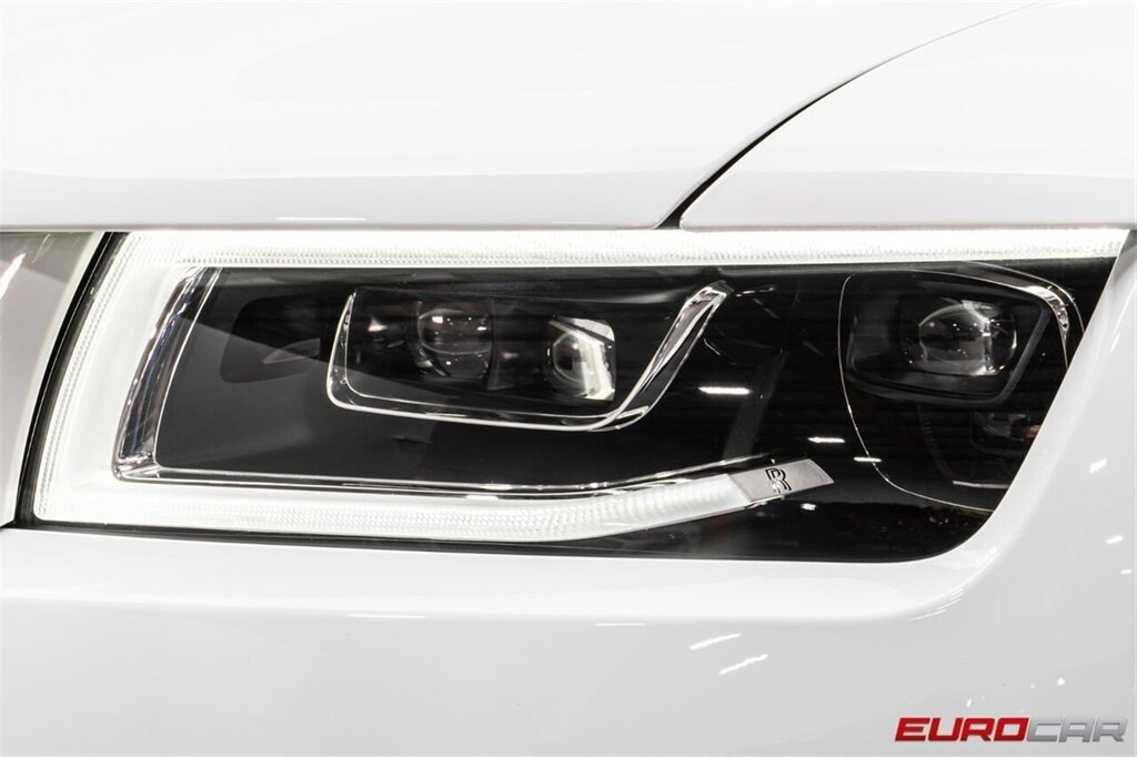 2024 Rolls-Royce Ghost  *BLACK BADGE WHEELS * STARLIGHT HEADLINER * BESPOKE INTERIOR* - Photo 13 - Costa Mesa, CA 92626
