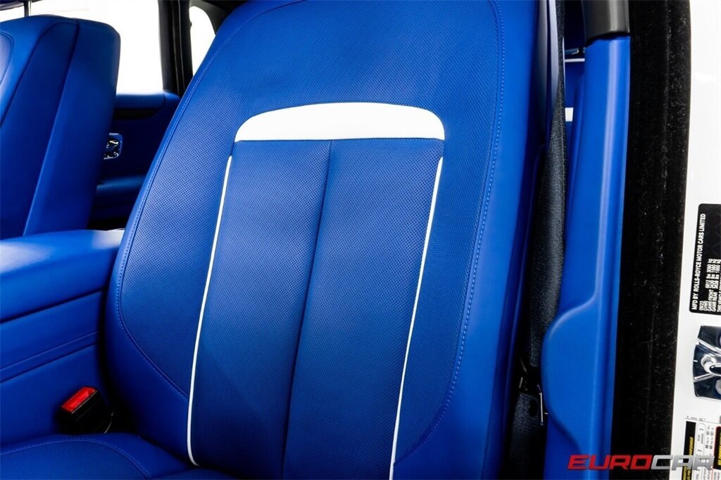 2024 Rolls-Royce Ghost  *BLACK BADGE WHEELS * STARLIGHT HEADLINER * BESPOKE INTERIOR* - Photo 49 - Costa Mesa, CA 92626