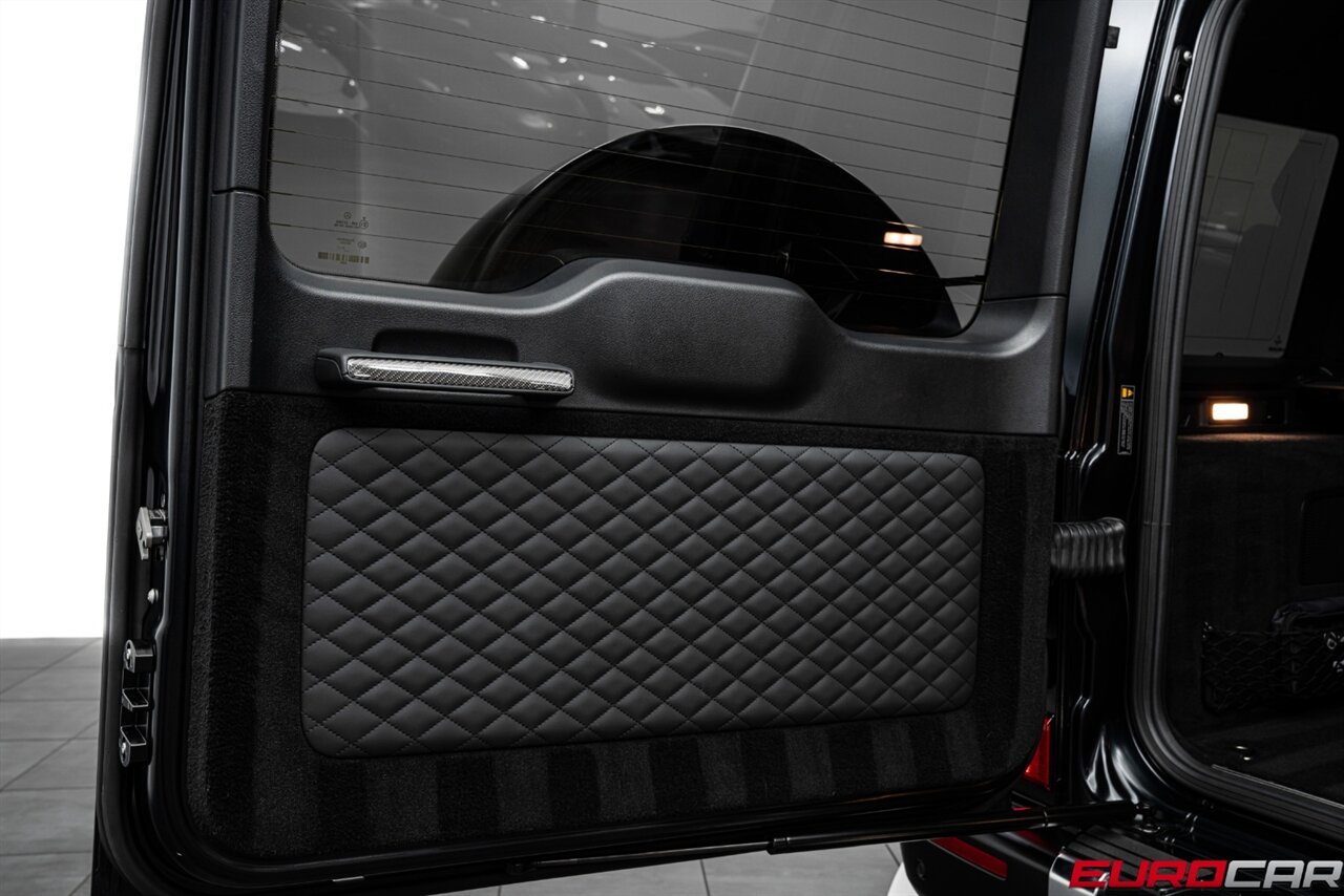 2023 Mercedes-Benz AMG G 63 *AMG PERFORMANCE PACKAGE * MANUFAKTUR INTERIOR PLUS PACKAGE* - Photo 16 - Costa Mesa, CA 92626