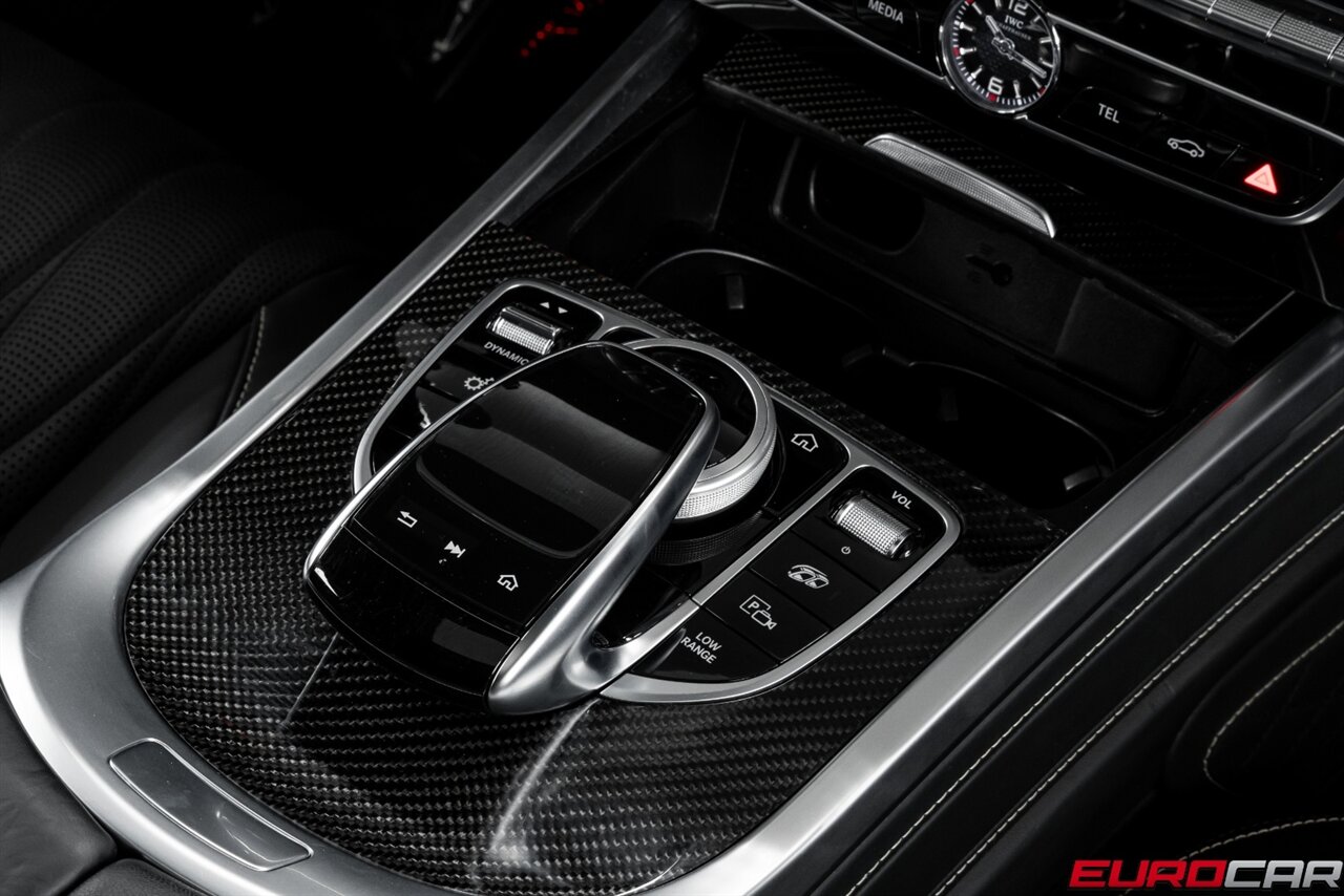 2023 Mercedes-Benz AMG G 63 *AMG PERFORMANCE PACKAGE * MANUFAKTUR INTERIOR PLUS PACKAGE* - Photo 30 - Costa Mesa, CA 92626