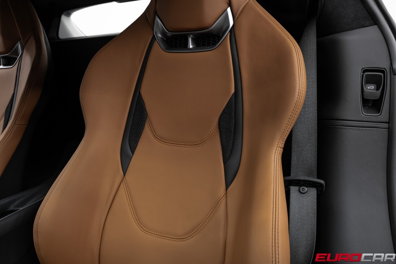 2024 Ferrari 296 GTB * SUSPENSION LIFTER * PASSENGER DISPLAY * FRONT PPF* - Photo 44 - Costa Mesa, CA 92626