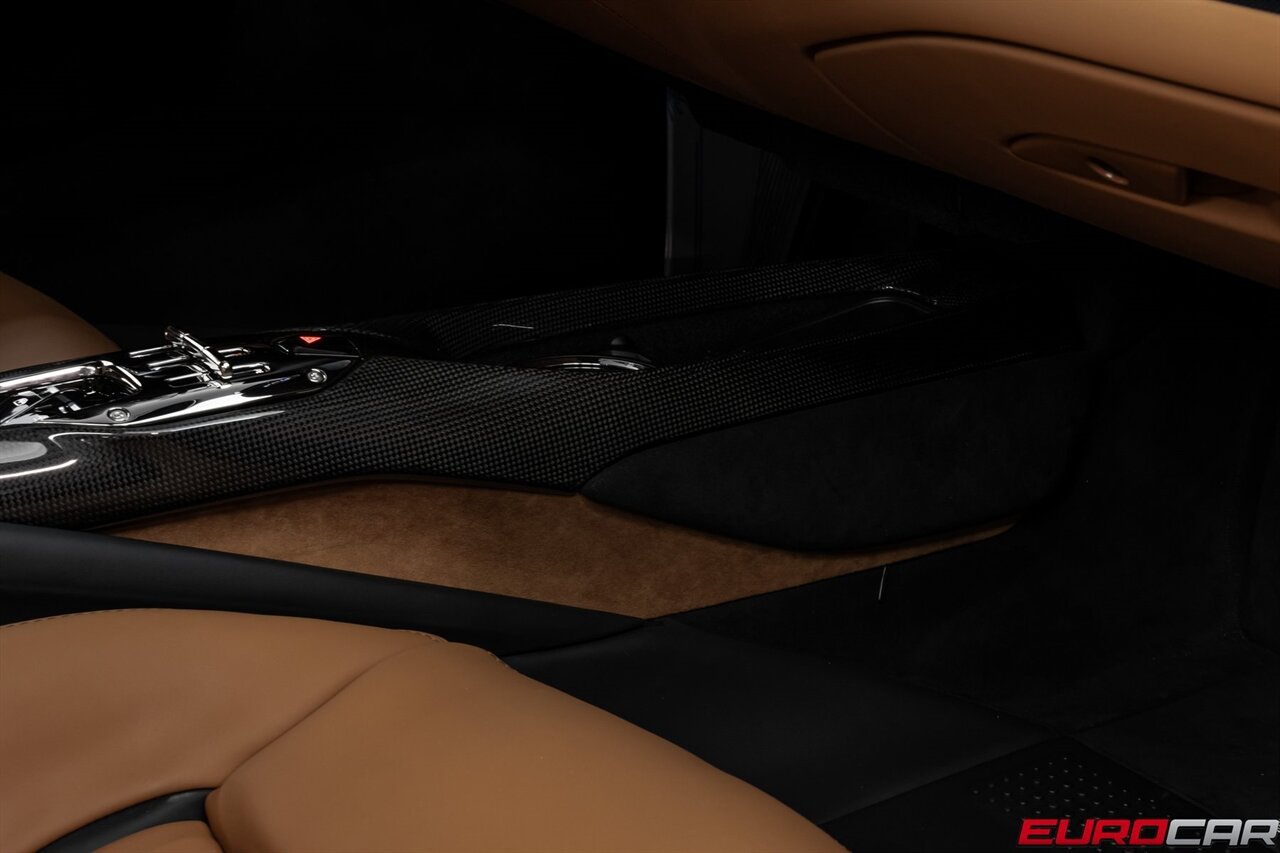 2024 Ferrari 296 GTB *SUSPENSION LIFTER * PASSENGER DISPLAY * FRONT PPF* - Photo 38 - Costa Mesa, CA 92626