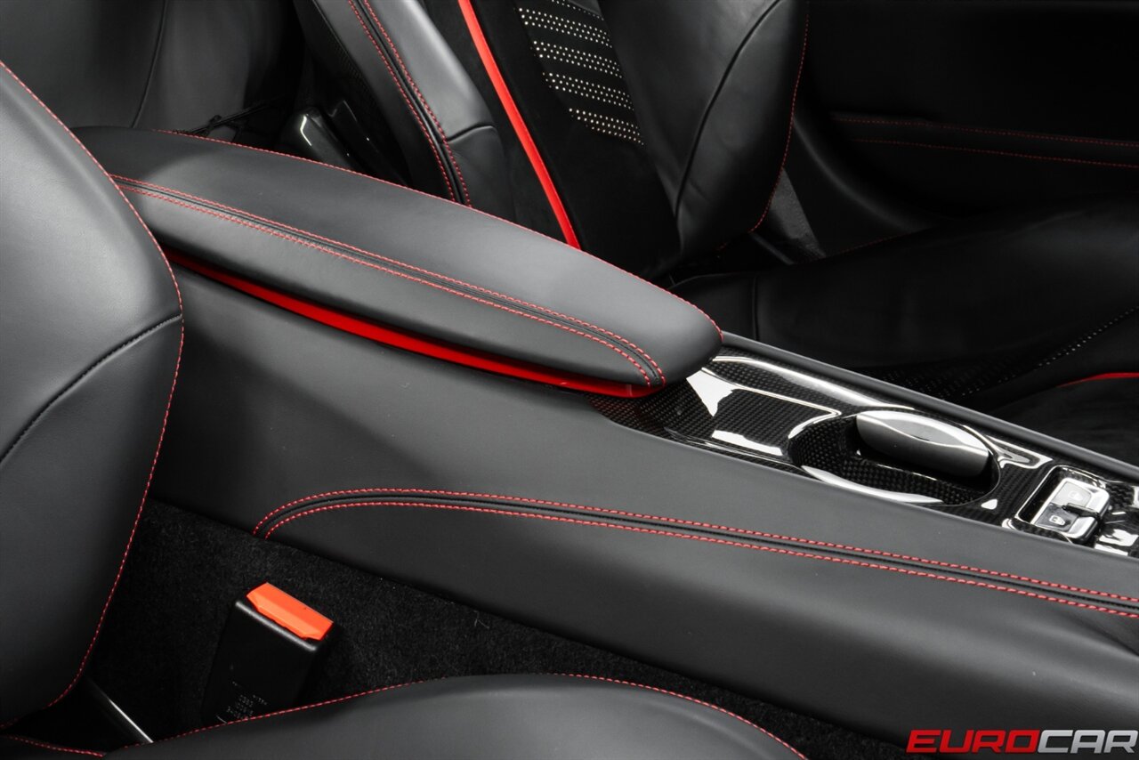 2016 Ferrari F12berlinetta  *CARBON FIBER INTERIOR * LESS THAN 9,000 MILES* - Photo 38 - Costa Mesa, CA 92626