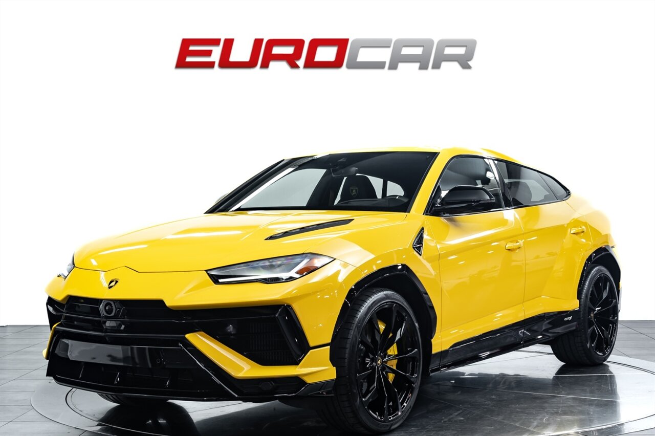 2024 Lamborghini Urus  *HIGH GLOSS BLACK STYLE PACKAGE * 23 " WHEELS* - Photo 1 - Costa Mesa, CA 92626