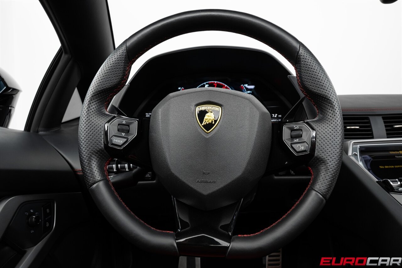 2019 Lamborghini Aventador LP 740-4 S *FORGED WHEELS * STUNNING RED INTERIOR* - Photo 32 - Costa Mesa, CA 92626