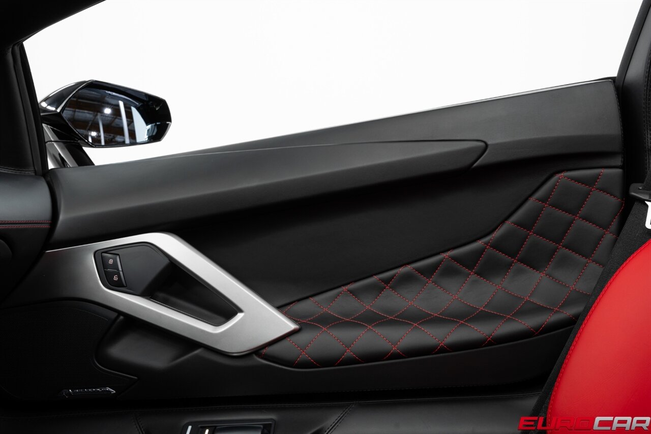 2019 Lamborghini Aventador LP 740-4 S *FORGED WHEELS * STUNNING RED INTERIOR* - Photo 28 - Costa Mesa, CA 92626