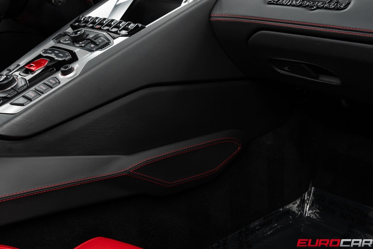 2019 Lamborghini Aventador LP 740-4 S *FORGED WHEELS * STUNNING RED INTERIOR* - Photo 40 - Costa Mesa, CA 92626