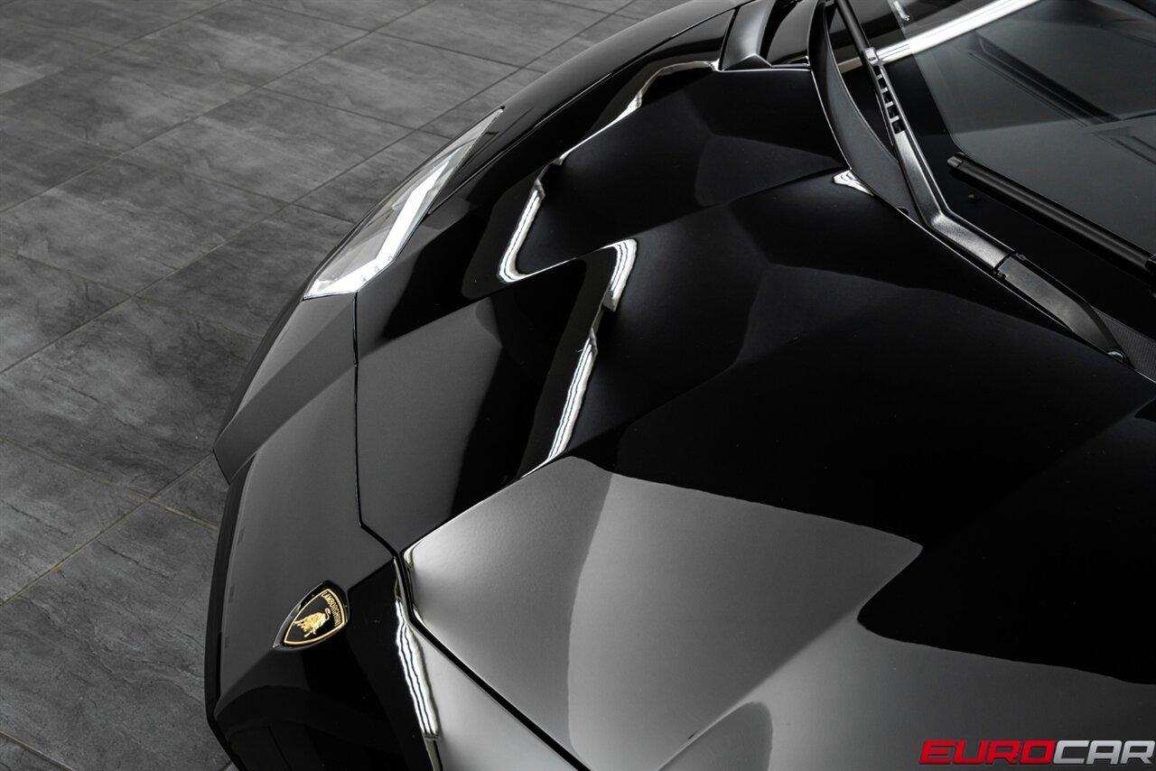 2019 Lamborghini Aventador LP 740-4 S *FORGED WHEELS * STUNNING RED INTERIOR* - Photo 12 - Costa Mesa, CA 92626