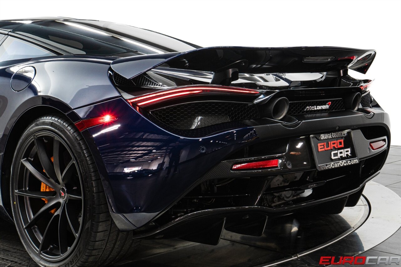 2018 McLaren 720S Performance  *BESPOKE PAINT * MASSIVE CARBON FIBER OPTIONS* - Photo 24 - Costa Mesa, CA 92626