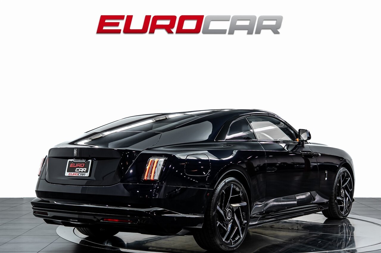 2025 Rolls-Royce Black Badge Spectre BLACK BADGE *STARLIGHT DOORS*   - Photo 5 - Costa Mesa, CA 92626