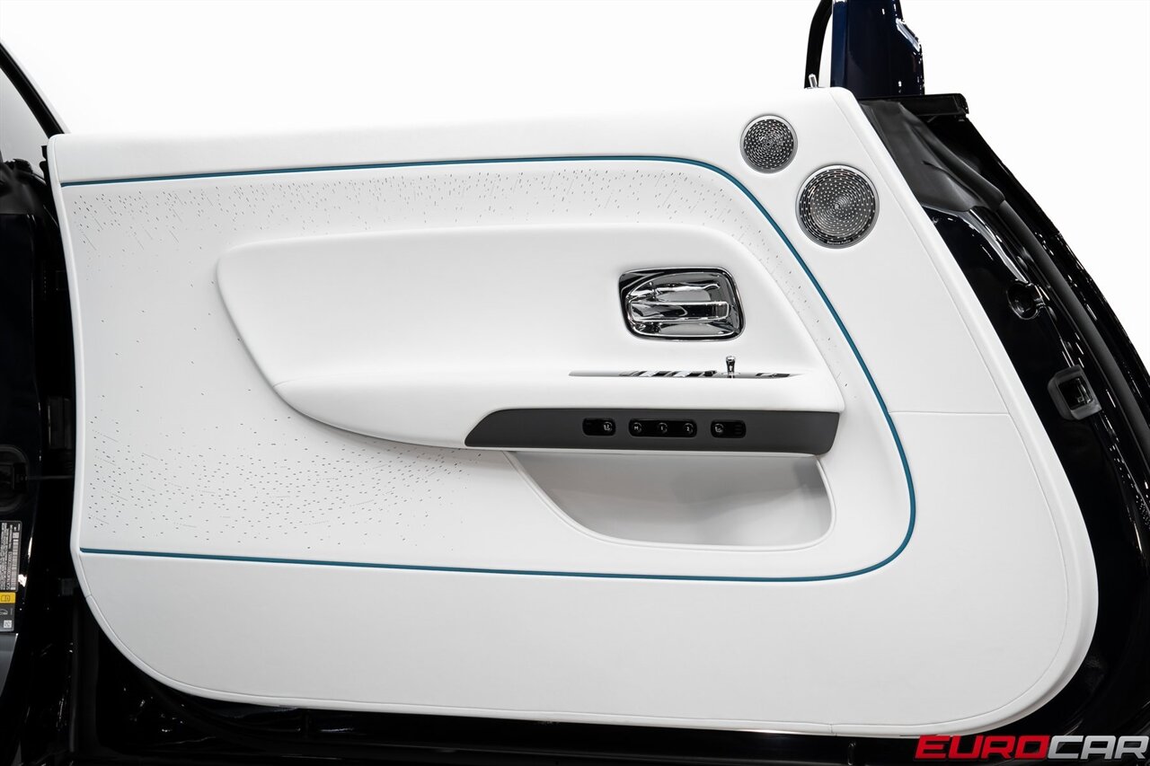 2025 Rolls-Royce Black Badge Spectre BLACK BADGE *STARLIGHT DOORS*   - Photo 20 - Costa Mesa, CA 92626