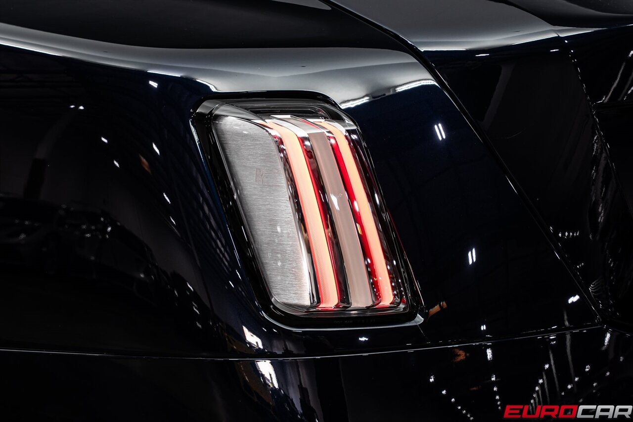 2025 Rolls-Royce Black Badge Spectre BLACK BADGE *STARLIGHT DOORS*   - Photo 16 - Costa Mesa, CA 92626