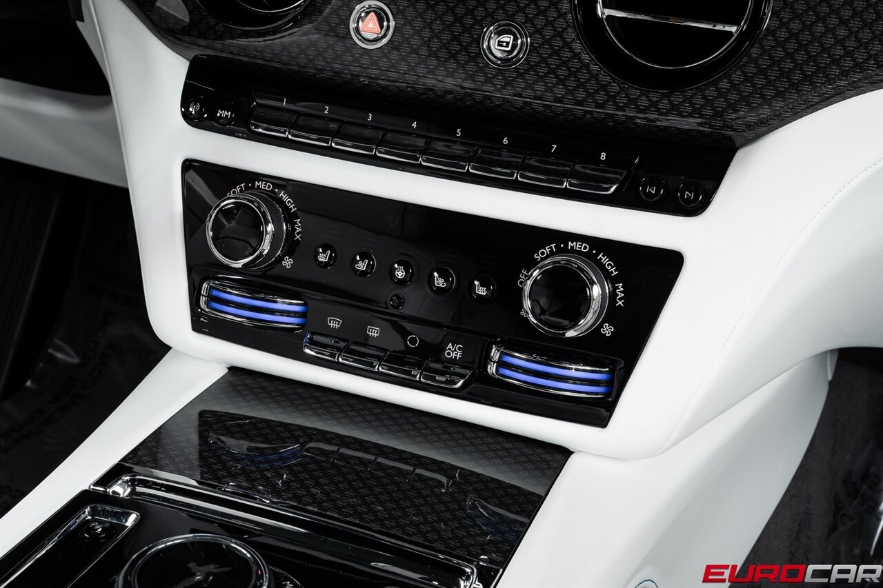 2025 Rolls-Royce Black Badge Spectre BLACK BADGE *STARLIGHT DOORS*   - Photo 26 - Costa Mesa, CA 92626