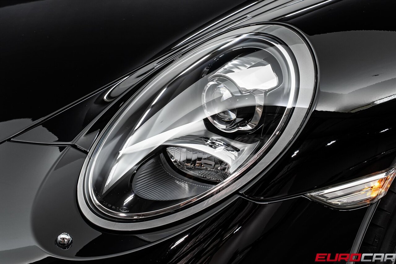 2014 Porsche 911 Carrera *PREMIUM PACKAGE * 14-WAY SPORT SEATS* - Photo 11 - Costa Mesa, CA 92626