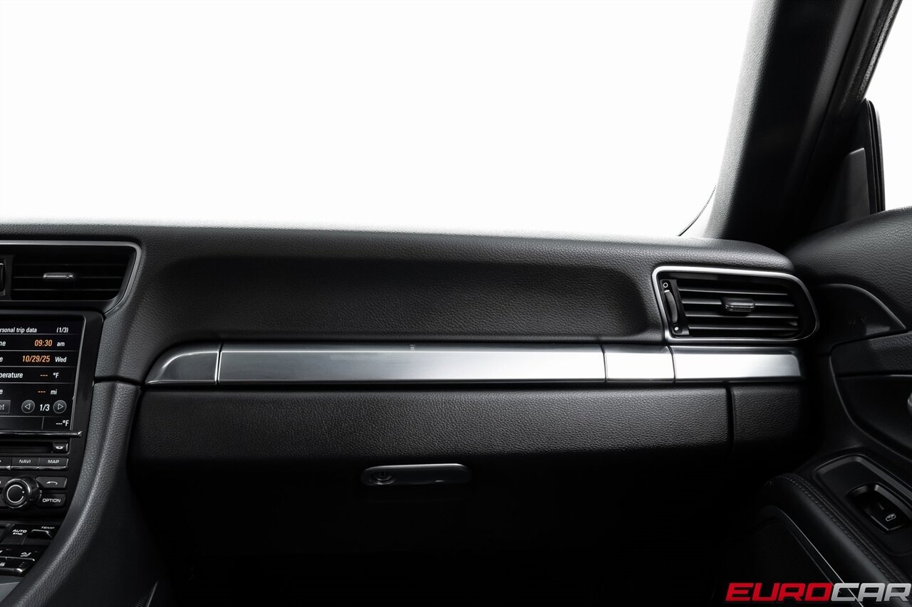 2014 Porsche 911 Carrera *PREMIUM PACKAGE * 14-WAY SPORT SEATS* - Photo 33 - Costa Mesa, CA 92626