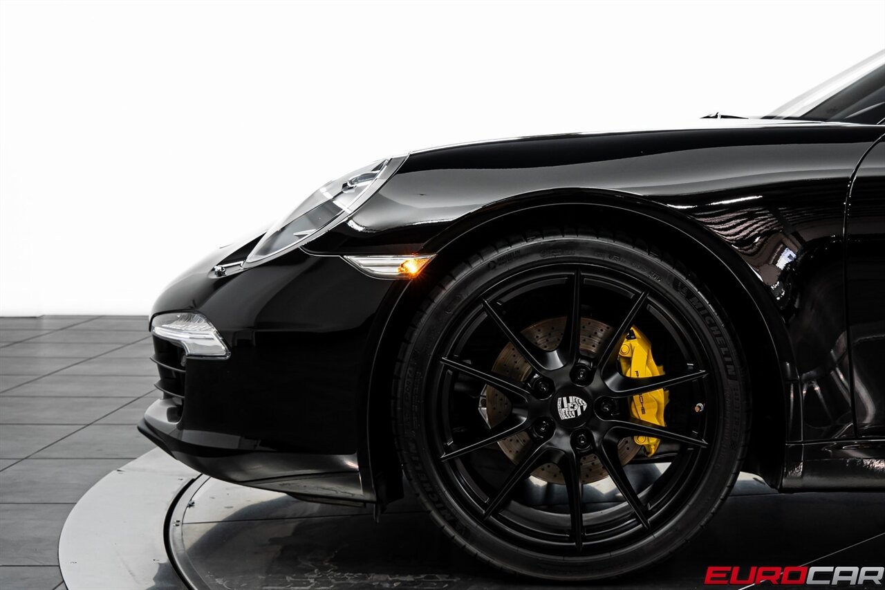 2014 Porsche 911 Carrera *PREMIUM PACKAGE * 14-WAY SPORT SEATS* - Photo 14 - Costa Mesa, CA 92626