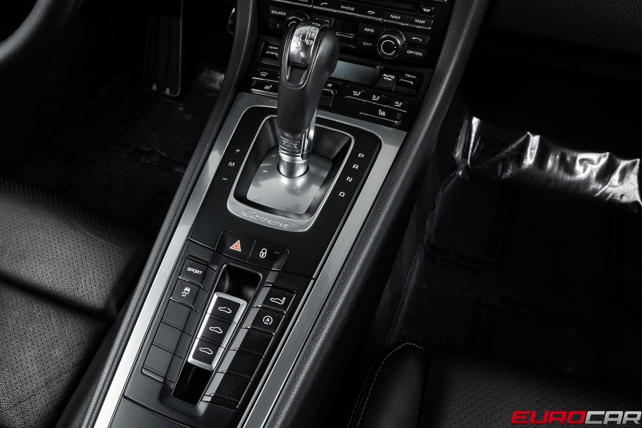 2014 Porsche 911 Carrera *PREMIUM PACKAGE * 14-WAY SPORT SEATS* - Photo 32 - Costa Mesa, CA 92626