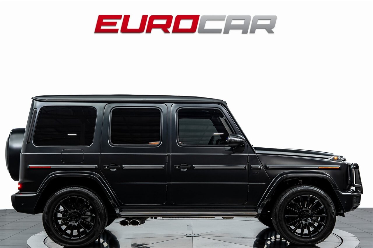 2021 Mercedes-Benz G 550 4MATIC® *NIGHT PACKAGE MAGNO * EXCLUSIVE INTERIOR PACKAGE* - Photo 6 - Costa Mesa, CA 92626