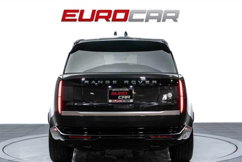 2025 Land Rover Range Rover P615 SV *23 " FORGED WHEELS * EXECUTIVE CLASS REAR SEATS* - Photo 4 - Costa Mesa, CA 92626