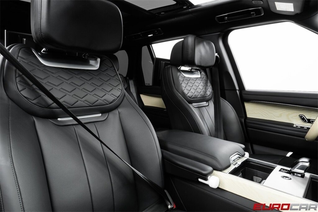 2025 Land Rover Range Rover P615 SV *23 " FORGED WHEELS * EXECUTIVE CLASS REAR SEATS* - Photo 34 - Costa Mesa, CA 92626