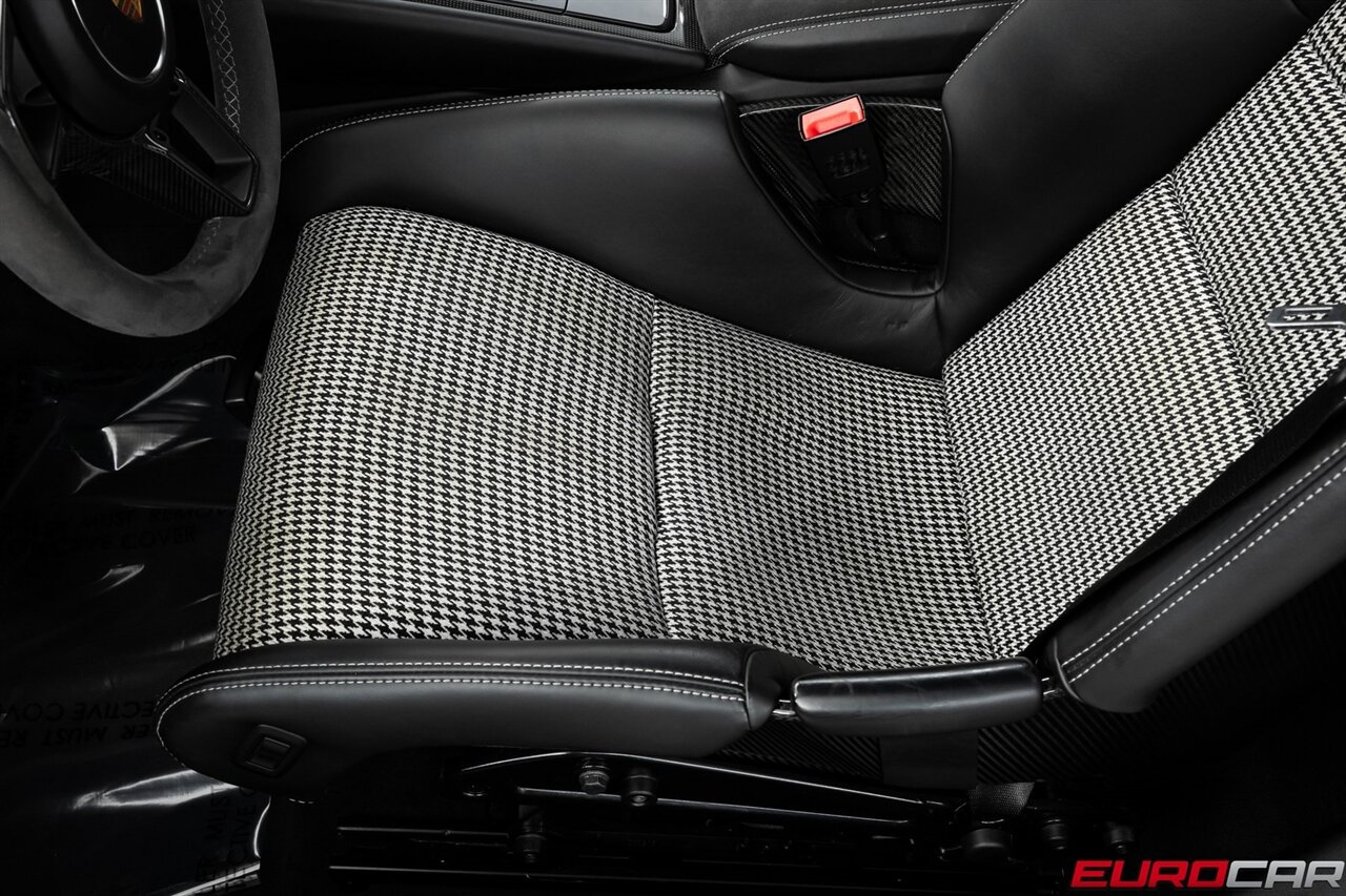 2018 Porsche 911 GT2 RS *WEISSACH PACKAGE * FRONT LIFT*   - Photo 55 - Costa Mesa, CA 92626