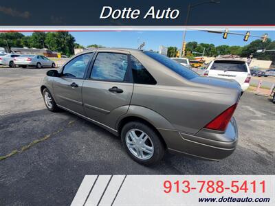 2004 Ford Focus ZTS   - Photo 7 - Olathe, KS 66061