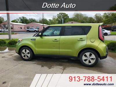 2015 Kia Soul   - Photo 3 - Olathe, KS 66061