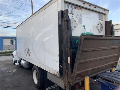 2012 Peterbilt 337   - Photo 3 - Arecibo, PR 00612