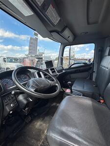 2010 HINO 185   - Photo 4 - Medley, FL 33166