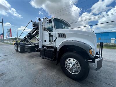2017 Mack GU713   - Photo 5 - Medley, FL 33166