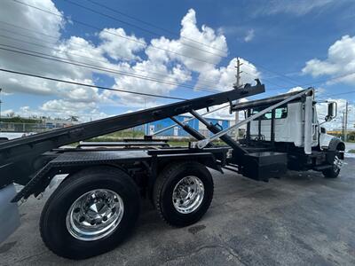 2017 Mack GU713   - Photo 4 - Medley, FL 33166