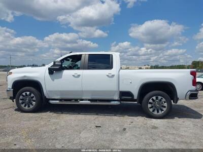 2022 Chevrolet Silverado 2500HD LT   - Photo 5 - Arecibo, PR 00612