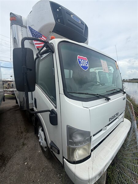 2015 Isuzu NQR   - Photo 1 - Medley, FL 33166