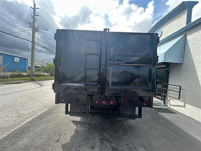 2017 Isuzu NRR   - Photo 3 - Medley, FL 33166