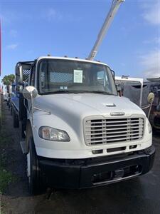 2017 Freightliner M-2 106 M   - Photo 2 - Medley, FL 33166