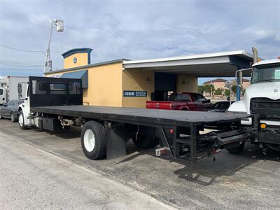 2015 Freightliner M-2   - Photo 3 - Medley, FL 33166