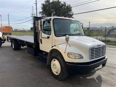 2015 Freightliner M-2   - Photo 2 - Medley, FL 33166