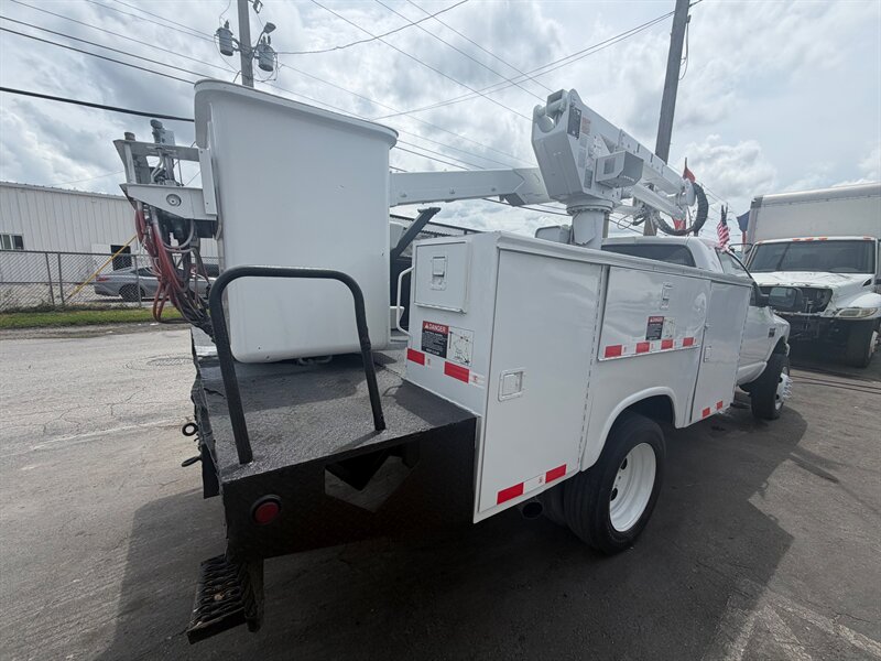 2009 Dodge Ram 5500 - Photo 7 - Medley, FL 33166