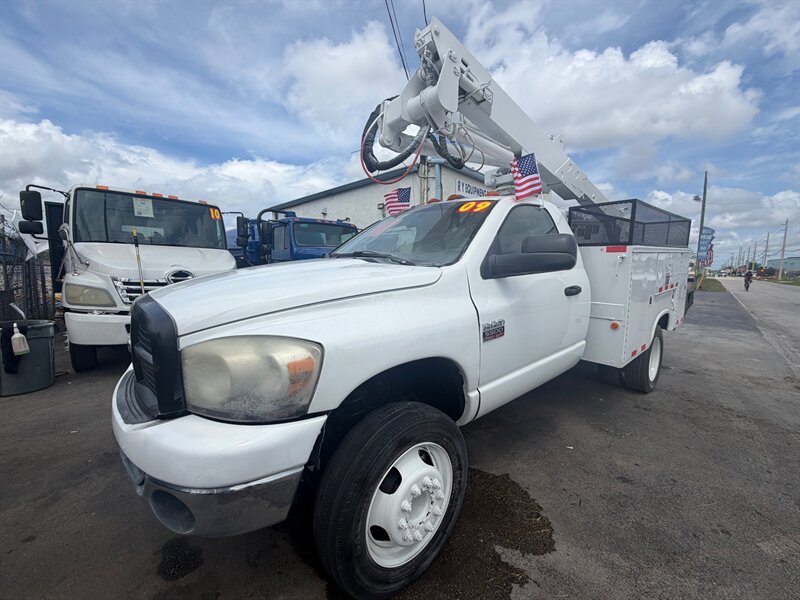 2009 Dodge Ram 5500 - Photo 3 - Medley, FL 33166