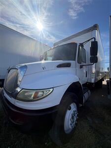 2015 International 4300 26 FT   - Photo 2 - Medley, FL 33166