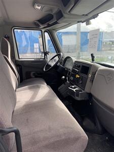 2018 International 4300   - Photo 5 - Medley, FL 33166