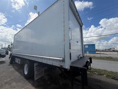 2018 Isuzu FTR   - Photo 3 - Medley, FL 33166