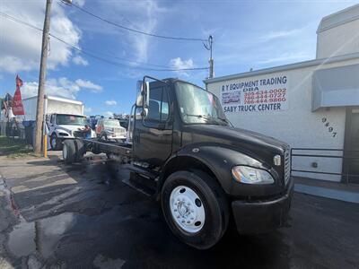 2014 Freightliner M2 106   - Photo 2 - Medley, FL 33166