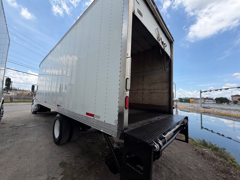 2016 Freightliner M-2 - Photo 2 - Medley, FL 33166