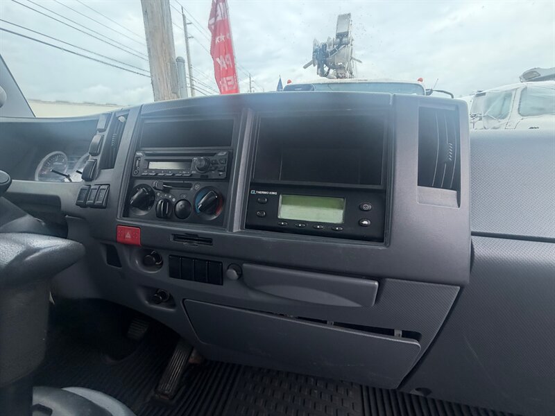 2020 Chevrolet 5500HD LCF - Photo 9 - Medley, FL 33166