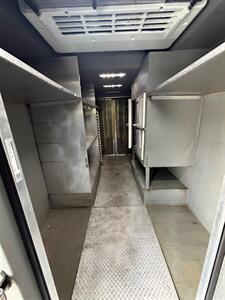 2017 Freightliner M LINE WALK IN VAN REEFER MT45 - Photo 6 - Medley, FL 33166