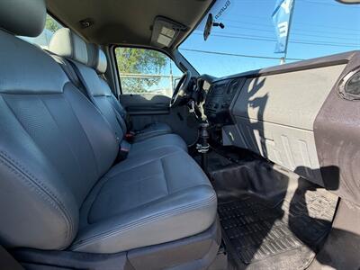 2011 Ford F-450 Super Duty   - Photo 4 - Medley, FL 33166