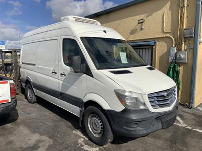 2015 Freightliner Reefer Van   - Photo 1 - Medley, FL 33166